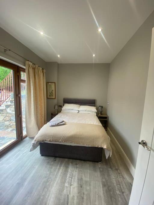 Country Cottage Close To The City. Нюри Екстериор снимка